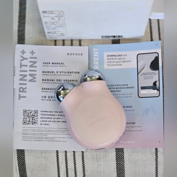 NuFace Mini+ in Light Pink Cord Included (Not Shown ) Lightly Used - Picture 5 of 6